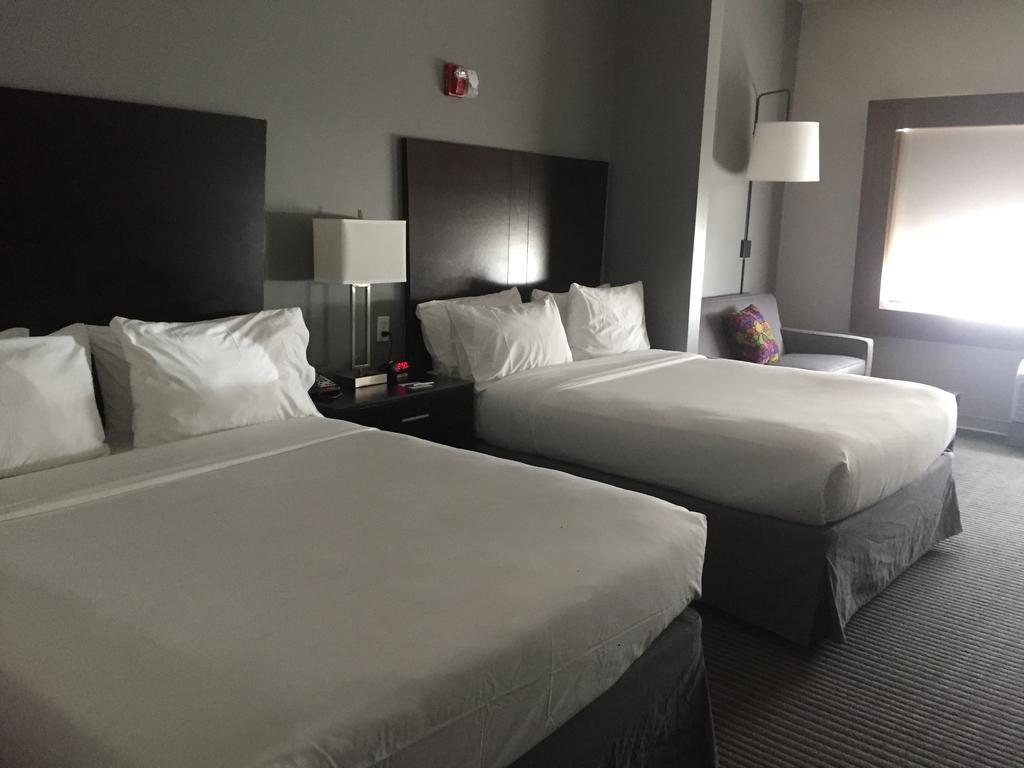 Holiday Inn Express And Suites Tahlequah By Ihg Εξωτερικό φωτογραφία
